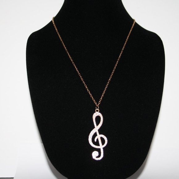 M_5f18e3f667bd910aed75d896